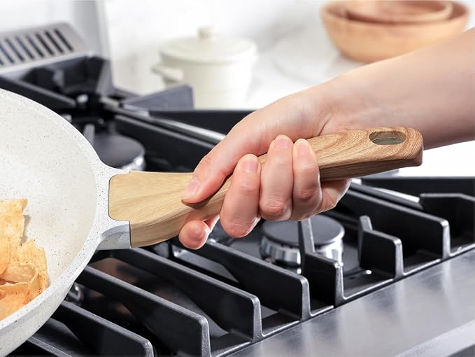 SENSARTE Nonstick Ceramic Frying Pan Skillet, 9.5 Inch Omelet Pan, Healthy Non