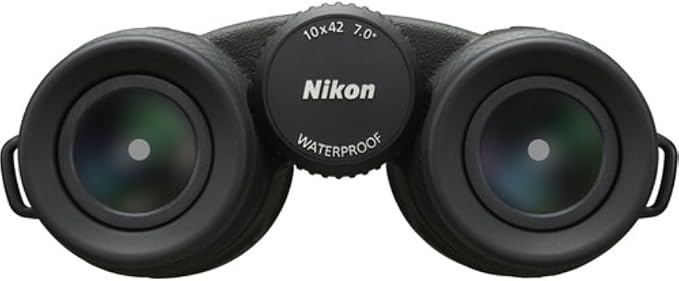 Nikon PROSTAFF P7 10x42 Binoculars Bundled