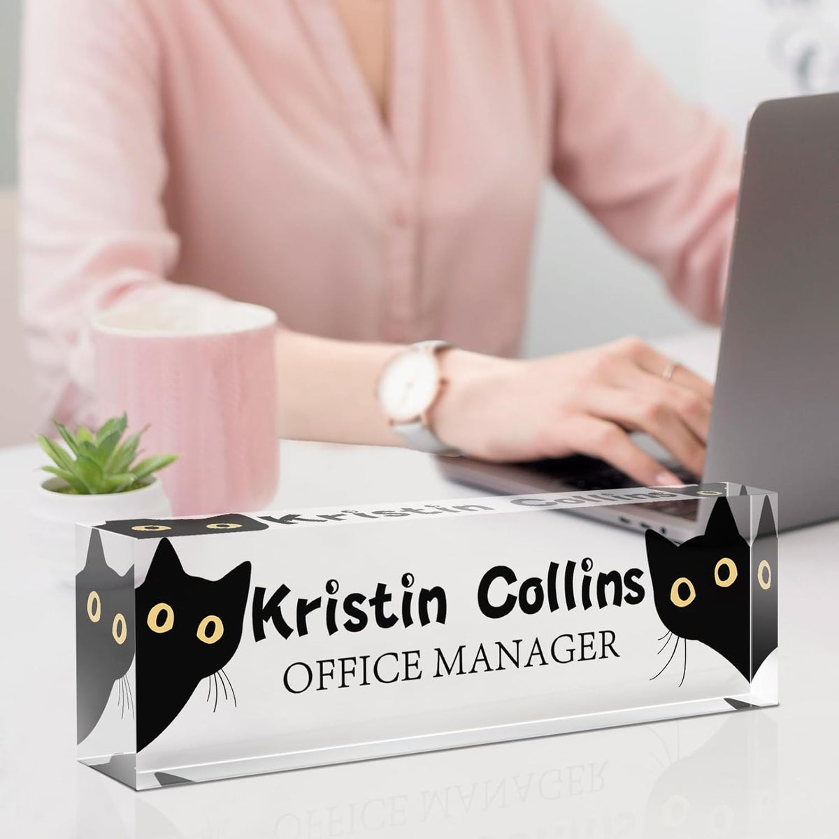 Custom Name Plate for Desk, Acrylic Office Decor For Women Men, Personalized Office Desk Accessories, Teacher Employee Appreciation Gifts For Social Worker Boss Coworkers (Cat)