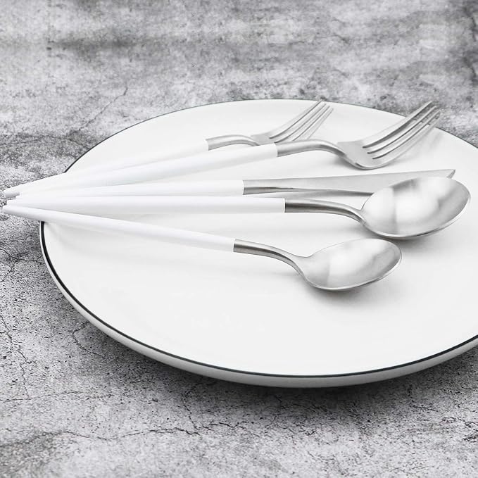Gugrida 5-Piece Matte Silver Stainless Steel Satin Finish Flatware Set