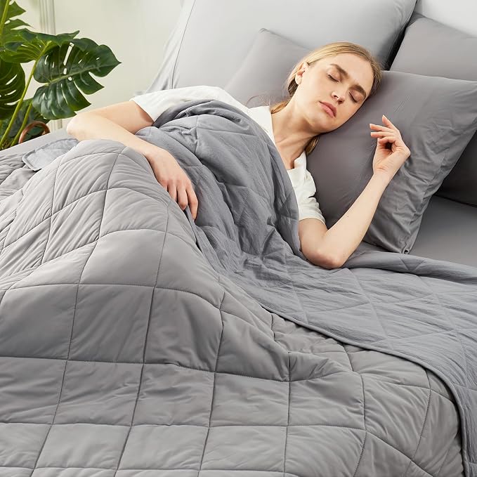 Cozy Bliss Cooling Throw Blanket