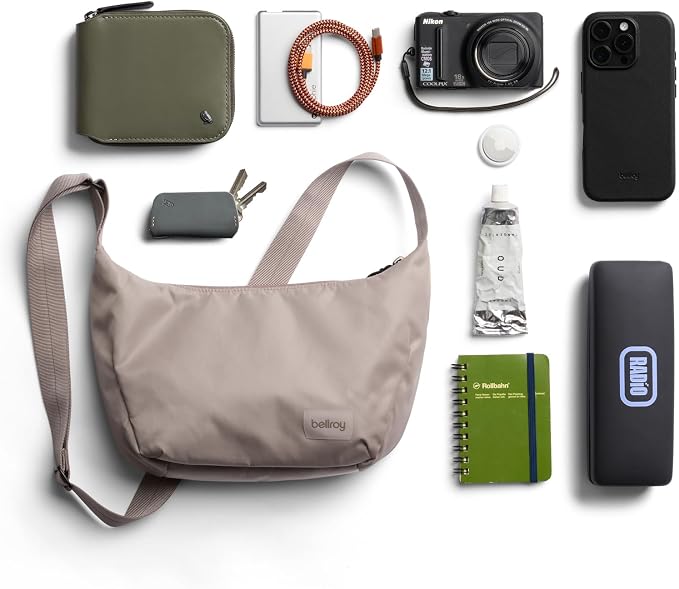 Bellroy Laneway Crescent Bag'