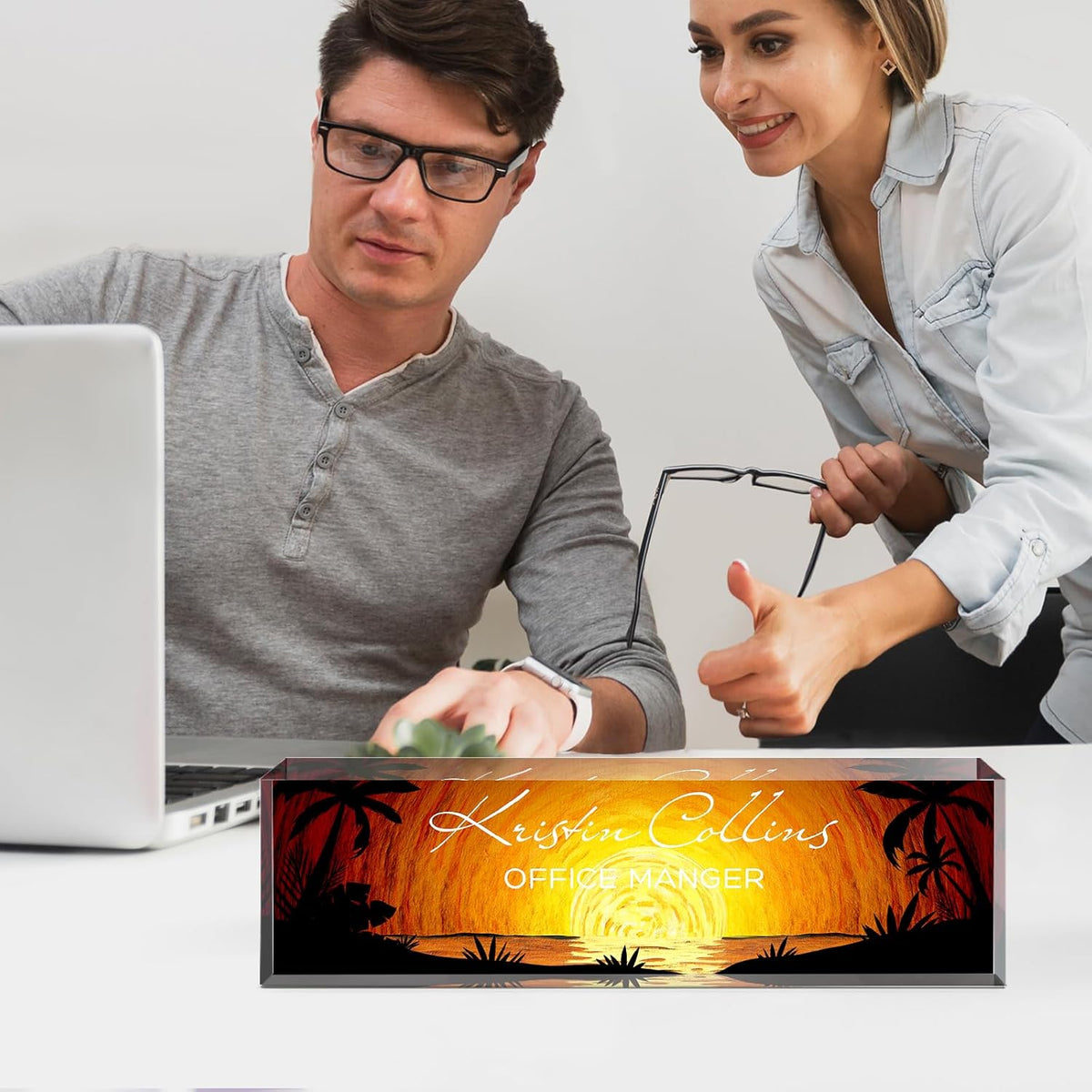 Custom Name Plate for Desk, Acrylic Office Decor For Women Men, Personalized Office Desk Accessories, Teacher Employee Appreciation Gifts For Social Worker Boss Coworkers (Hope)