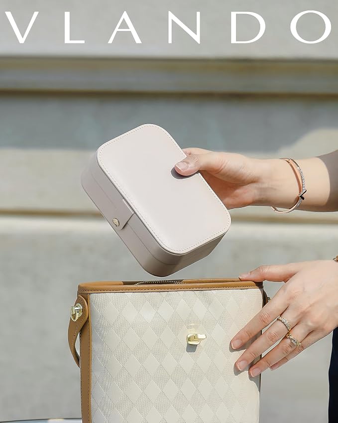 Vlando Travel Jewelry Case, PU Leather Travel Jewelry Box