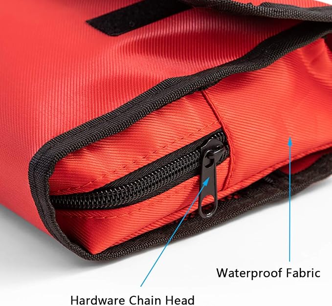 Aoutacc Nylon First Aid Empty Kit, Compact and Lightweight First Aid Bag