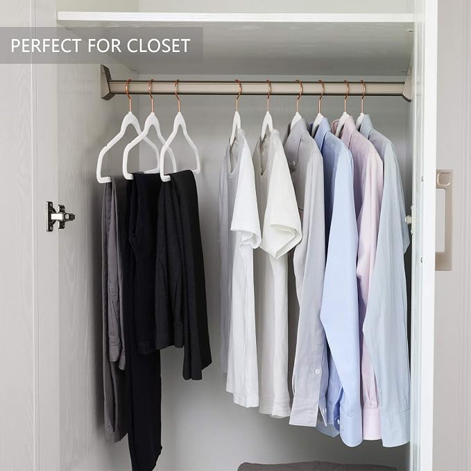 MIZGI Premium Velvet Hangers Heavy Duty