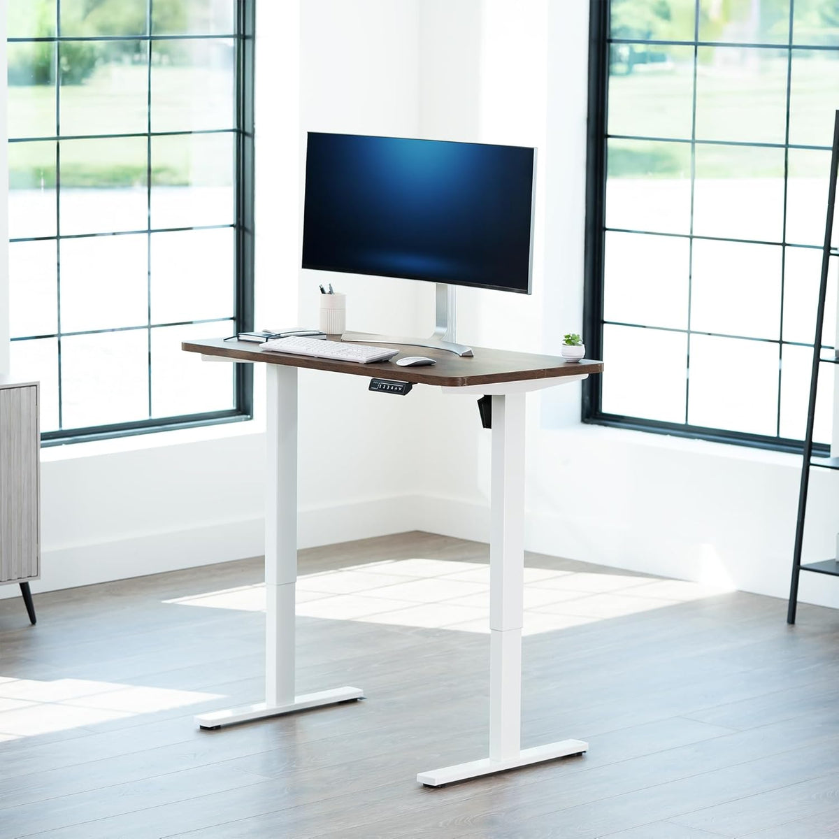 VIVO Electric 43 x 24 in Rustic Standing Desk, Memory Height Adjustment, 1B Series, One-Piece Vintage Brown Top, White Frame, DESK-KIT-1W4N