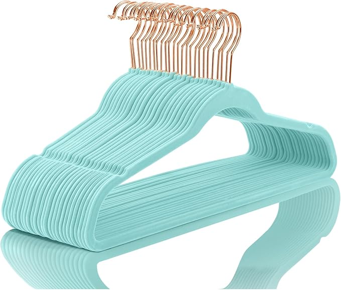 MIZGI Premium Velvet Hangers