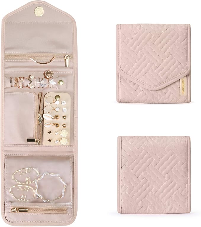 BAGSMART Travel Jewelry Organizer Case Foldable Jewelry Roll