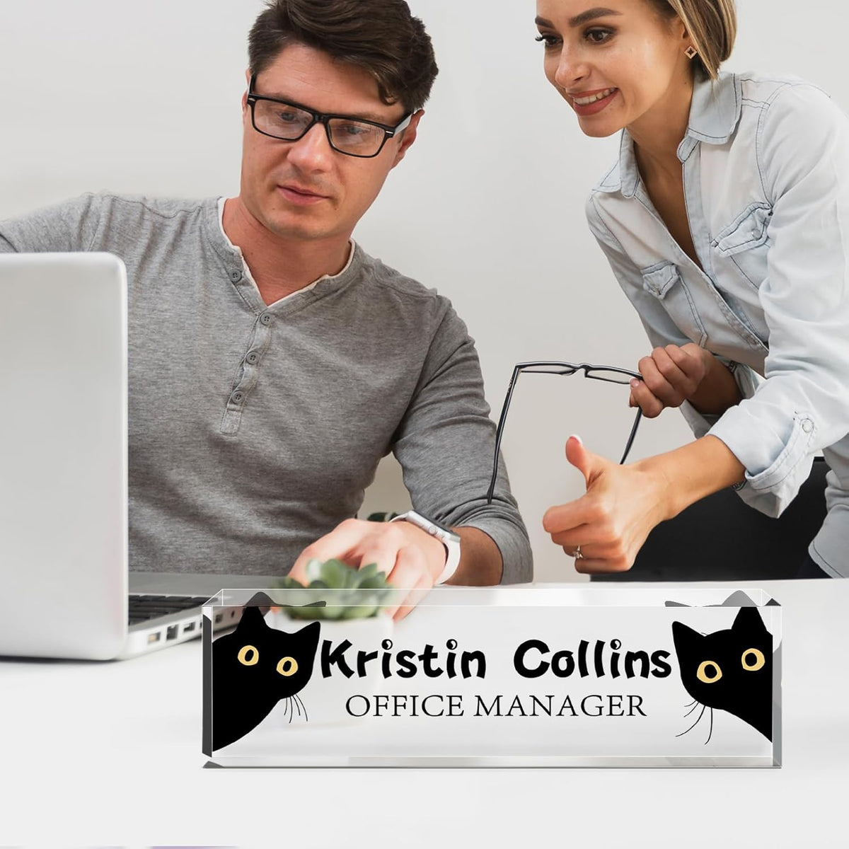 Custom Name Plate for Desk, Acrylic Office Decor For Women Men, Personalized Office Desk Accessories, Teacher Employee Appreciation Gifts For Social Worker Boss Coworkers (Cat)