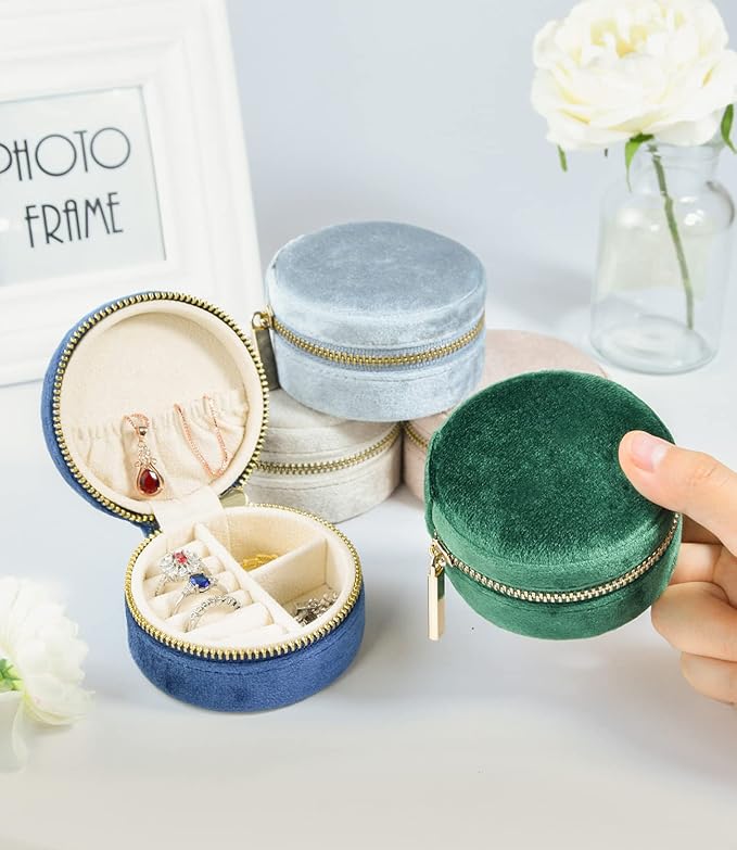 TAIMY Travel Jewelry Organizer, Small Round Velvet Travel Jewelry Case