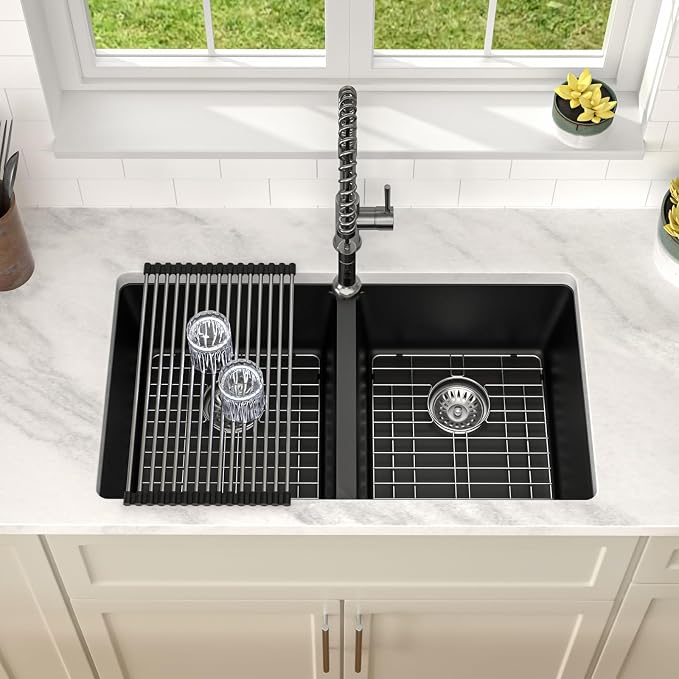 Dcolora 33 inch Quartz Matte Black Granite Composite Double Bowl Undermount