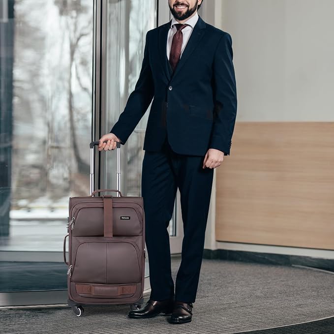 Hanke 28 Inch Softside Expandable Luggage