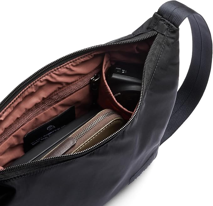 Bellroy Laneway Crescent Bag'
