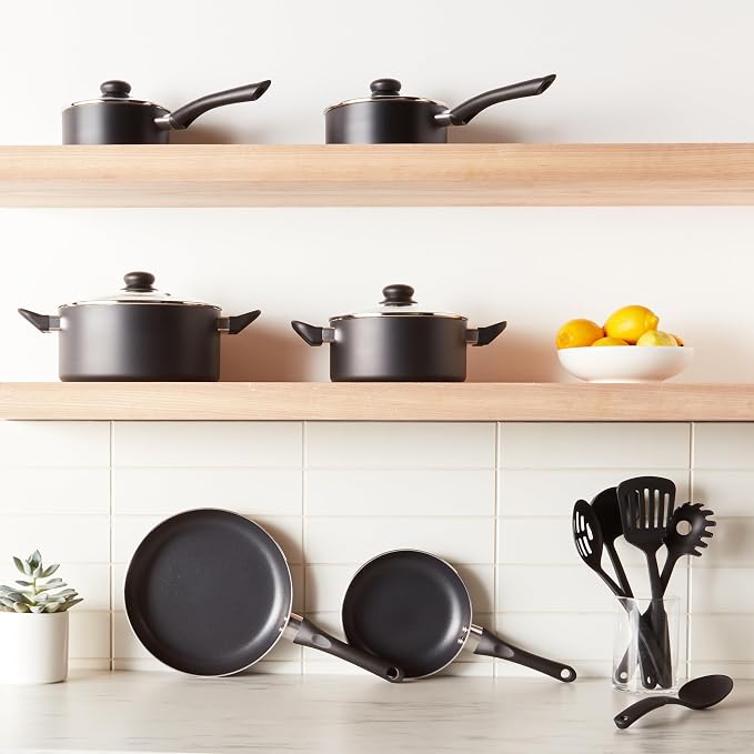 Amazon Basics Non Stick Kitchen Cookware 15-Piece Set, Non-Induction, Includes
