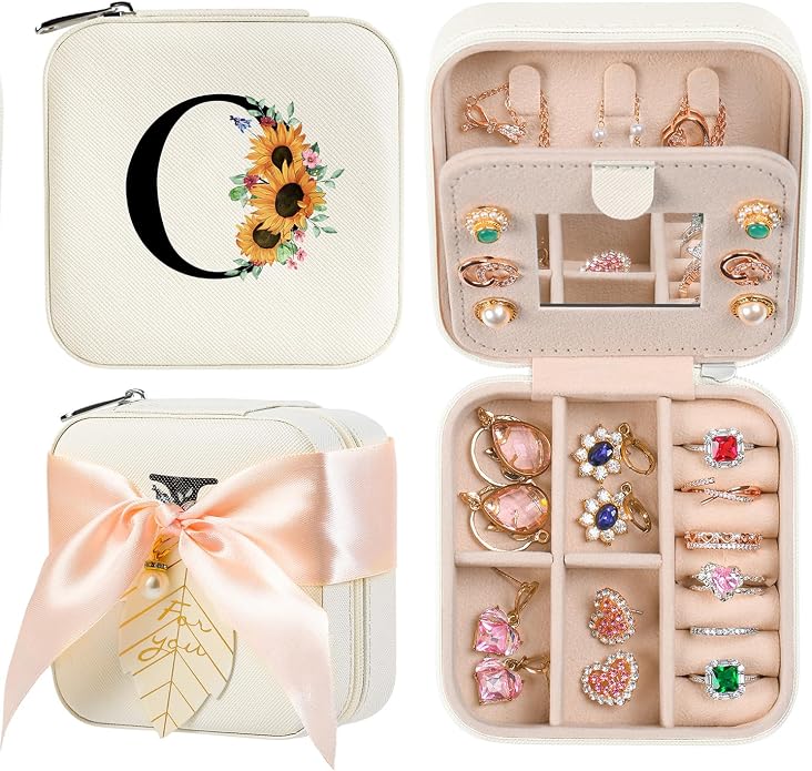 AYGXU Travel Jewelry Box for Women and Girls
