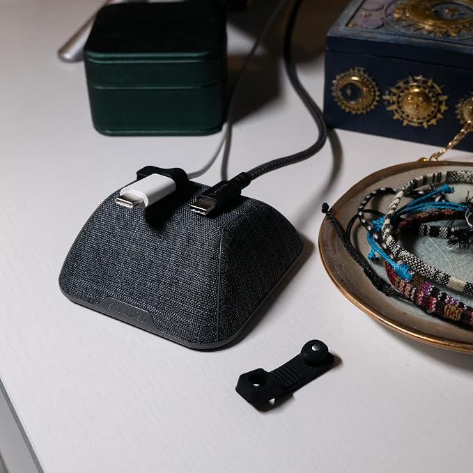 Smartish® Magnetic Cord Holder