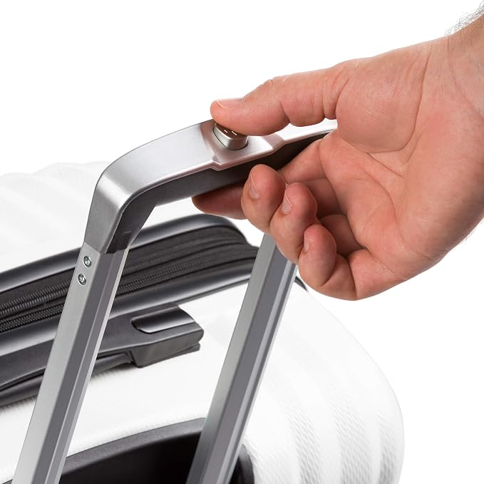SwissGear 7272 Energie Expandable Hardside Luggage