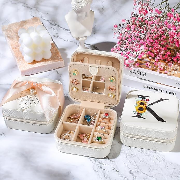 AYGXU Travel Jewelry Box for Women and Girls