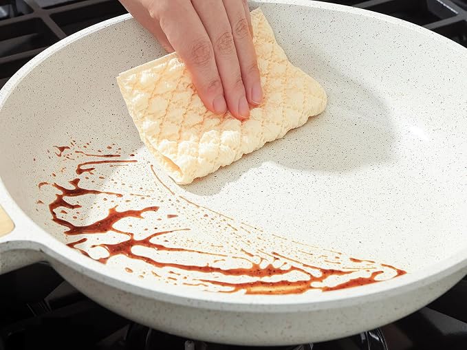 SENSARTE Nonstick Ceramic Frying Pan Skillet, 9.5 Inch Omelet Pan, Healthy Non