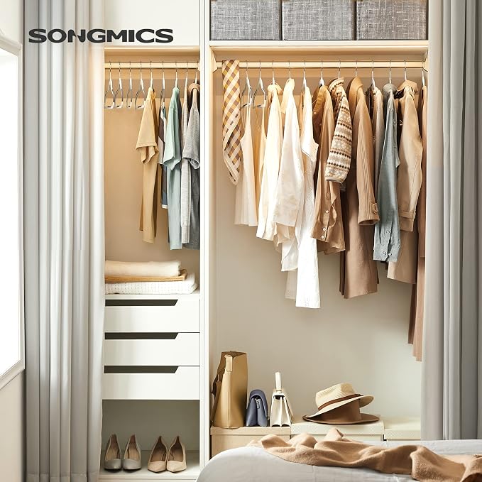 SONGMICS Clothes Hangers, Space-Saving, 0.2 Inches Thick, 17.7 Inches Wide