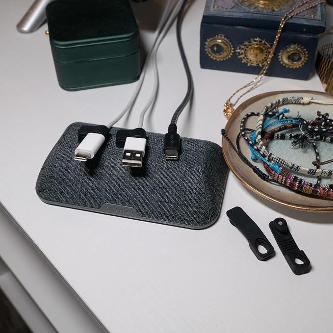 Smartish® Magnetic Cord Holder