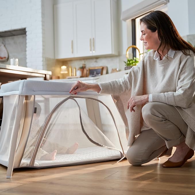 Maxi-COSI Calao Travel Playard, Infant Bassinet, Toddler Playpen, Lightweight