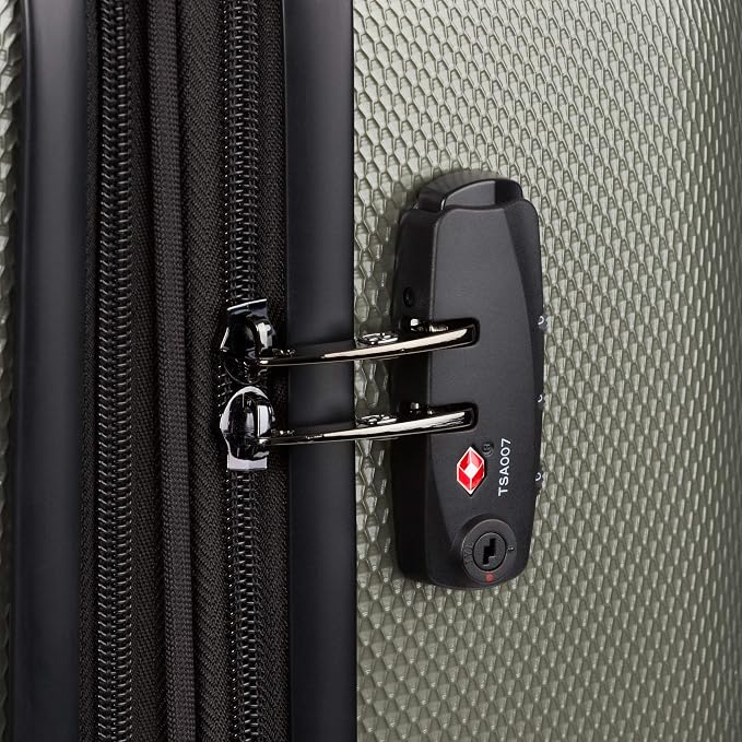 SwissGear 7272 Energie Expandable Hardside Luggage